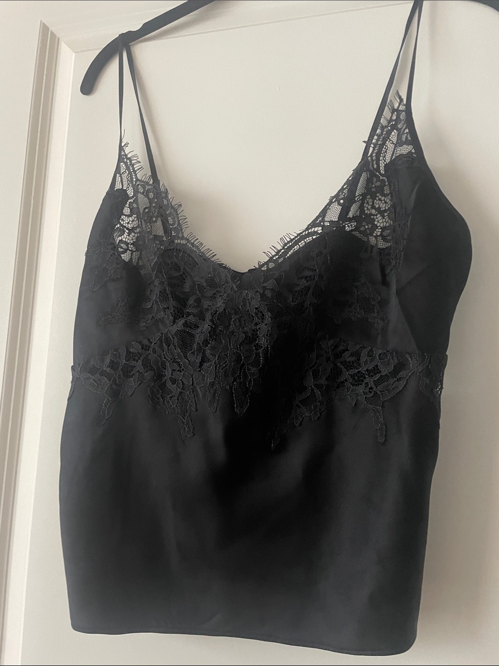 SKIMS NWT Silk Lace Cami